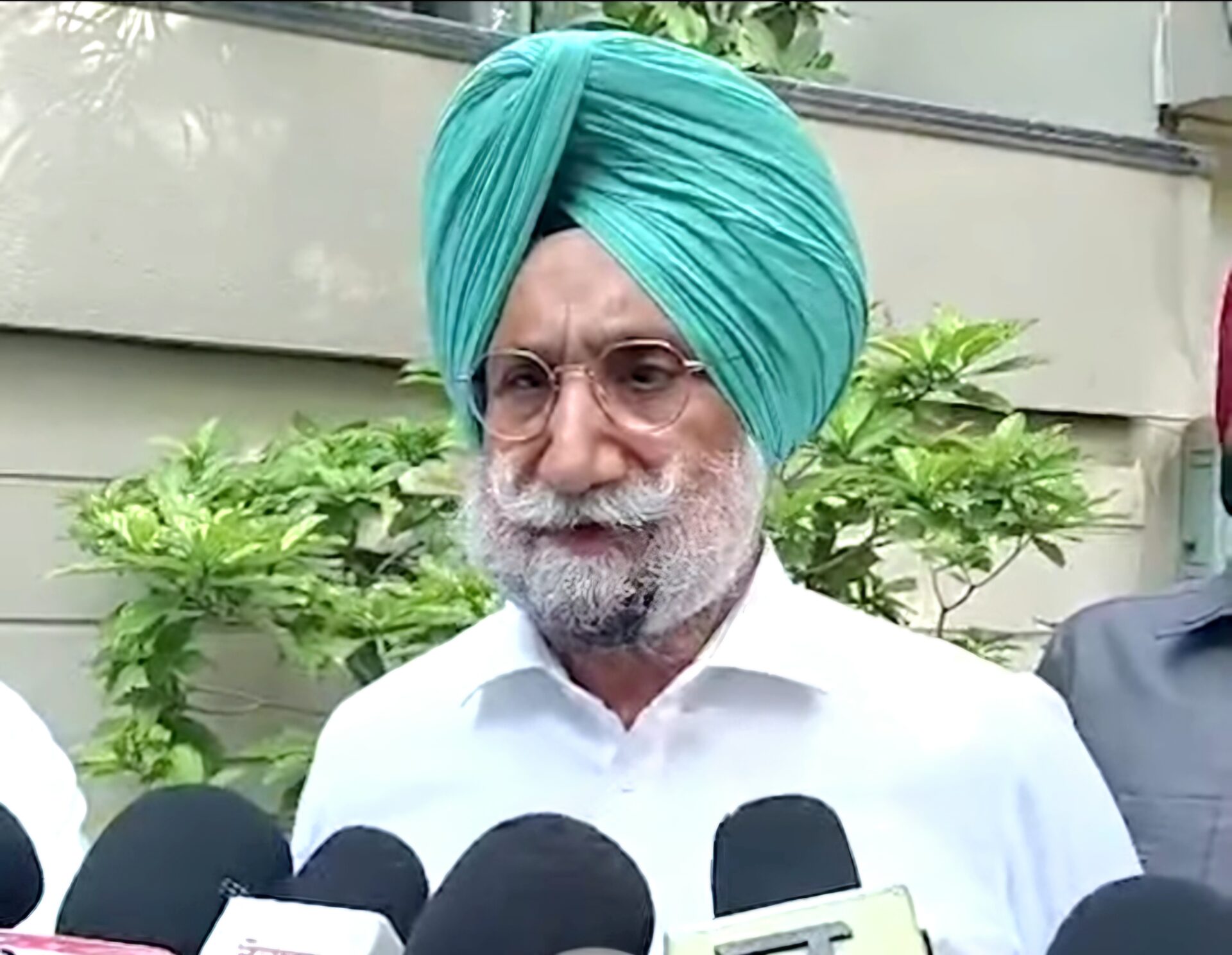 You are currently viewing ਯੂਨੀਵਰਸਿਟੀ ਚੋਣਾਂ ਵਿੱਚ ਏਬੀਵੀਪੀ ਦਾ ਸਮਰਥਨ ਕਰਕੇ ਅਕਾਲੀ ਦਲ ਨੇ ਆਪਣਾ ਅਸਲੀ ਚਿਹਰਾ ਦਿਖਾ ਦਿੱਤਾ: ਰੰਧਾਵਾ