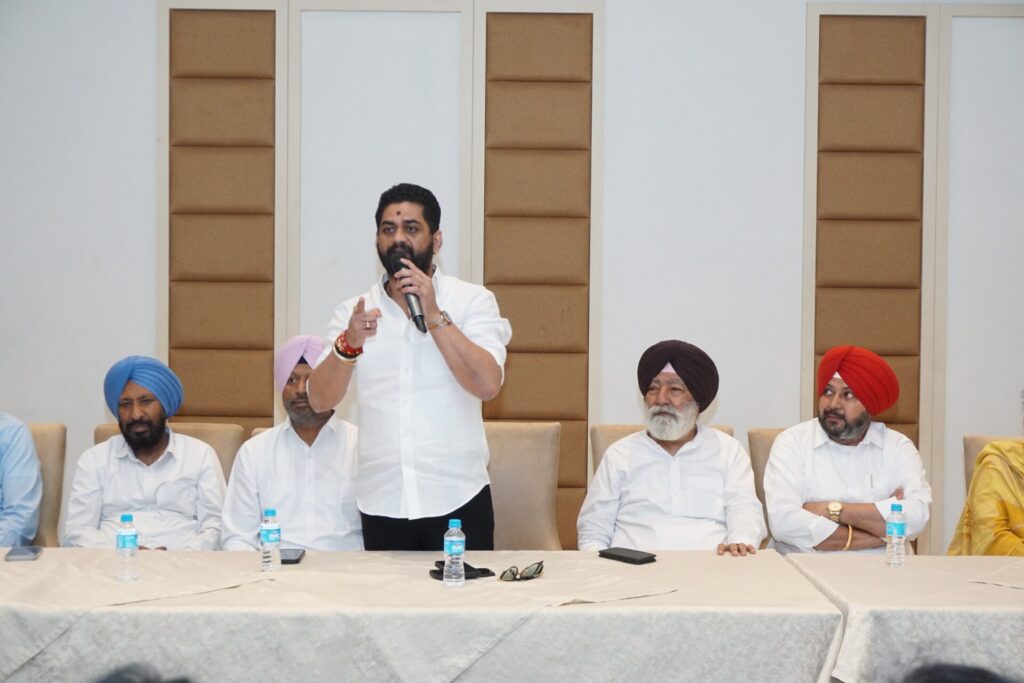 ਪੰਜਾਬ ਵਿੱਚ ਚੁੱਪ, ਡਰ ਅਤੇ ਜਵਾਬਦੇਹੀ ਤੋਂ ਭੱਜਣ ਦੀ ਰਾਜਨੀਤੀ ਨਹੀਂ ਚੱਲੇਗੀ : ਸੂਰਜ ਠਾਕੁਰ