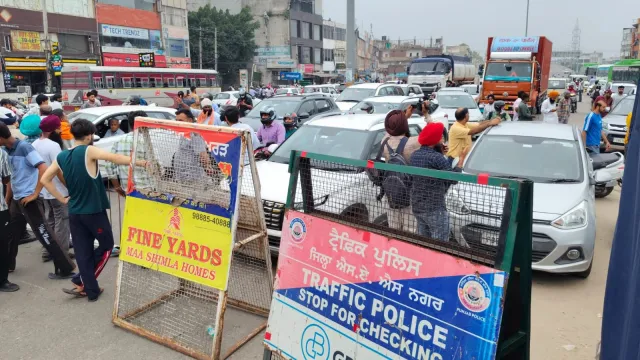 ਪਰਵਿੰਦਰ ਸਿੰਘ ਝੋਟਾ ਦੇ ਕਤਲ ਵਿਰੁੱਧ ਪੰਜਾਬ ਬੰਦ, ਬਾਜ਼ਾਰਾਂ ਨੂੰ ਜਿੰਦਰੇ ਤੇ ਸੜਕਾਂ ’ਤੇ ਧਰਨੇ